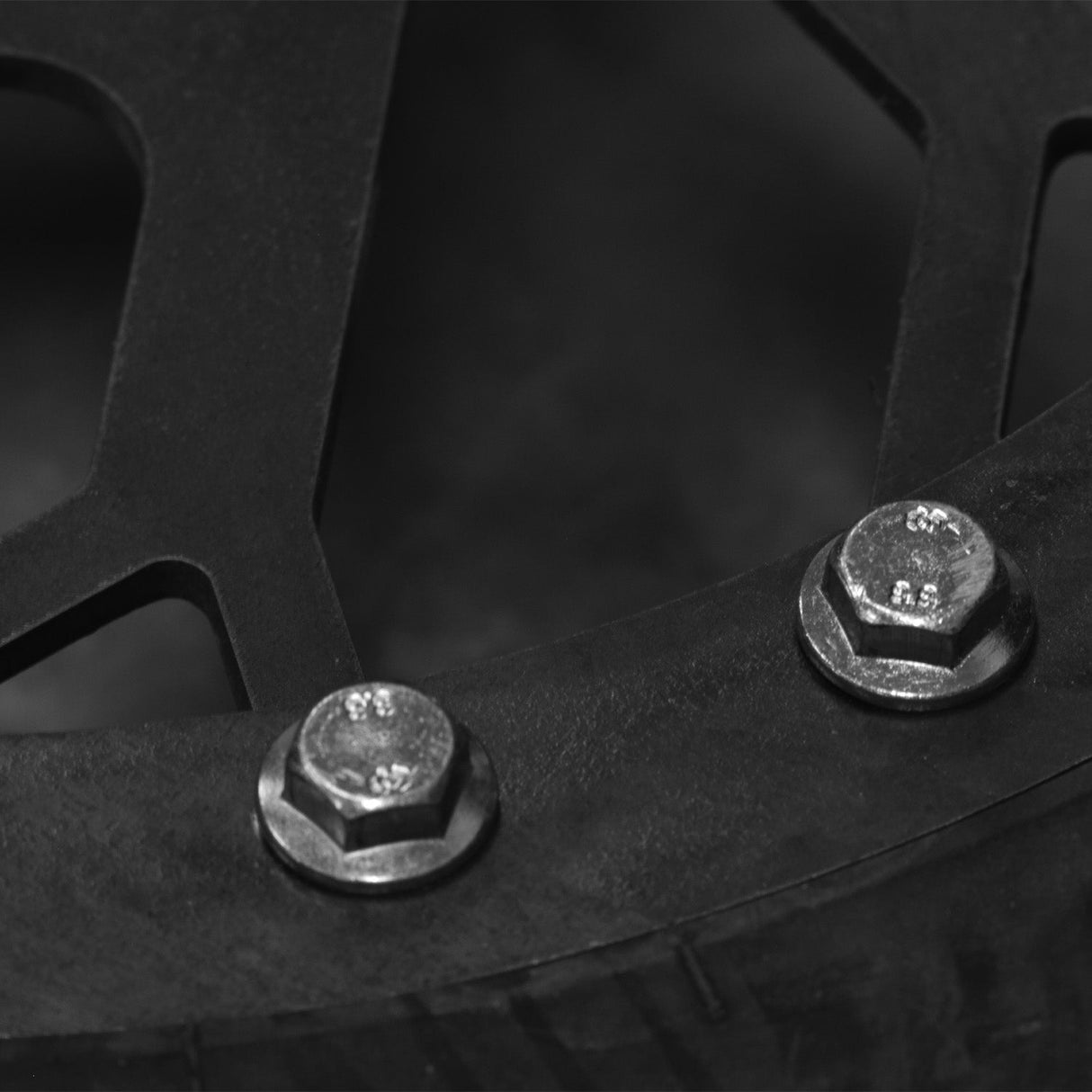 V23 Trek Crushlock (Full Set) Vessel Powersports