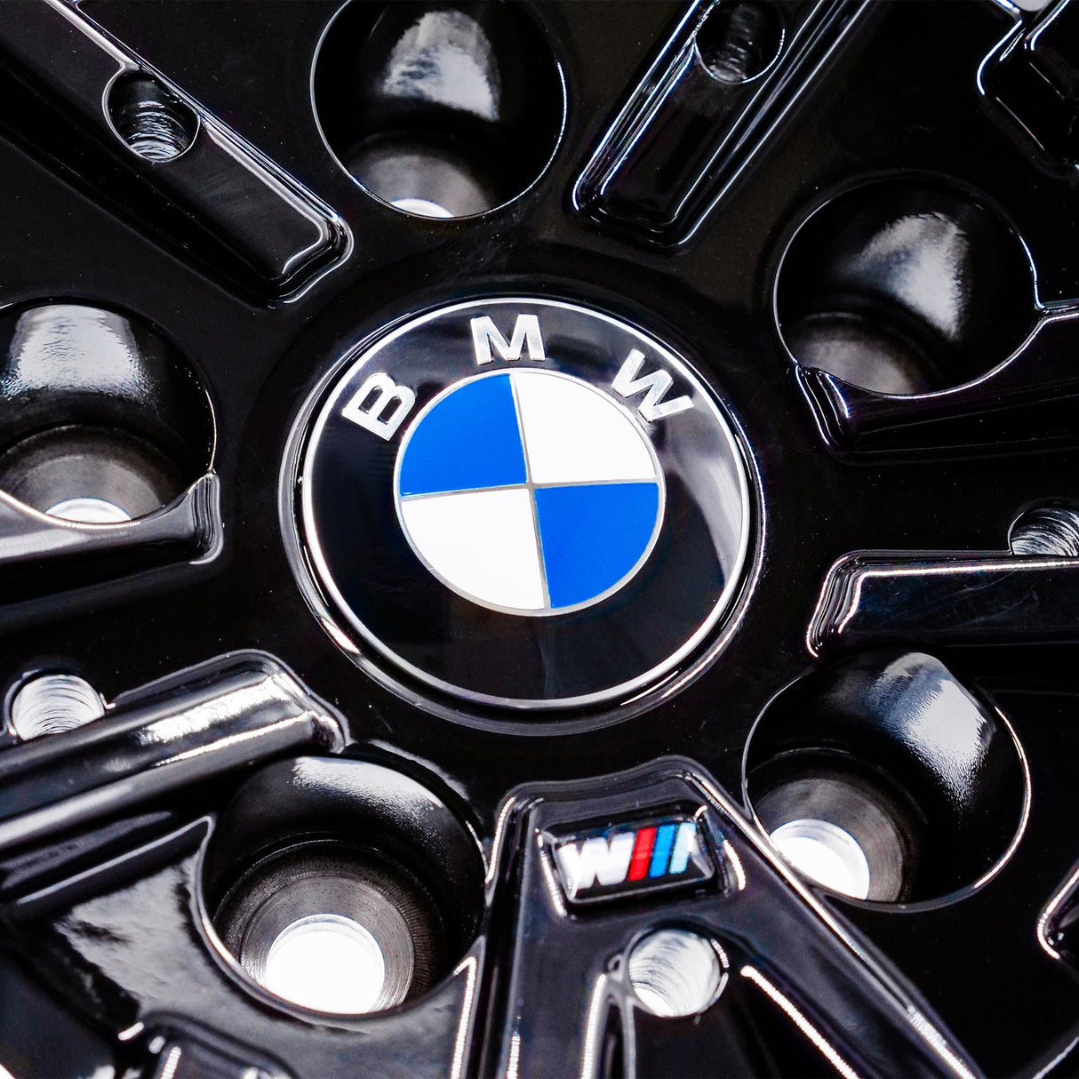 19 x 9.5" Auto Rims PCD 5x112 ET 35 CB 66.6 MB 1 PC For BMW