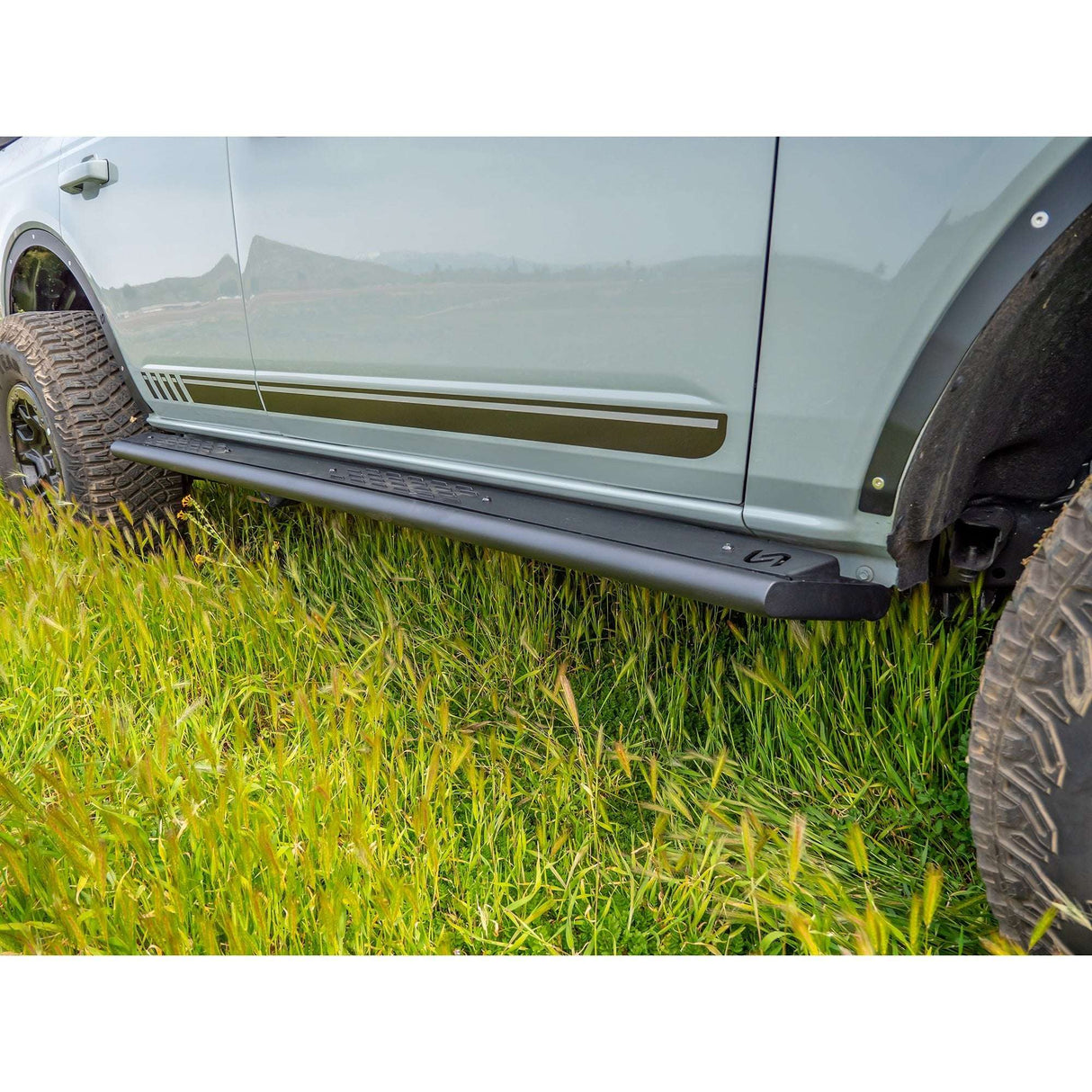 Step & Rock Slider for Ford Bronco 4-Door Turn_Offroad