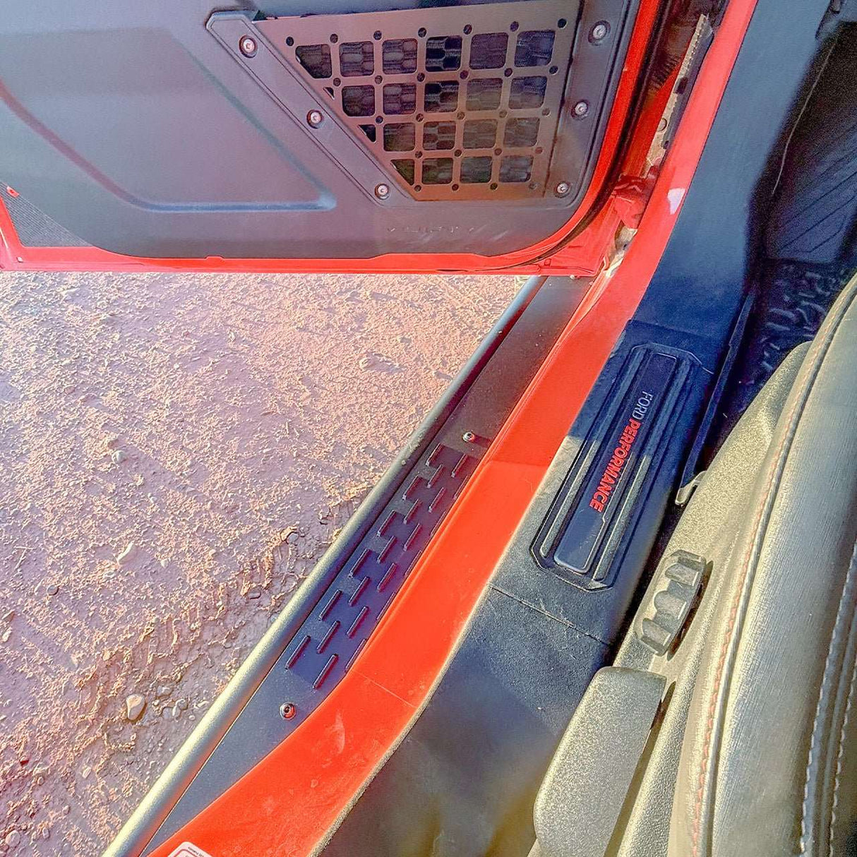 Step & Rock Slider for Ford Bronco 4-Door Turn_Offroad