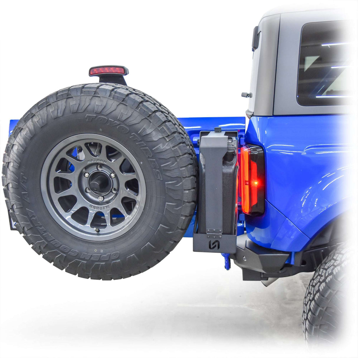 2021-2026 Ford Bronco Tailgate Jerry Can Mount Turn Offroad