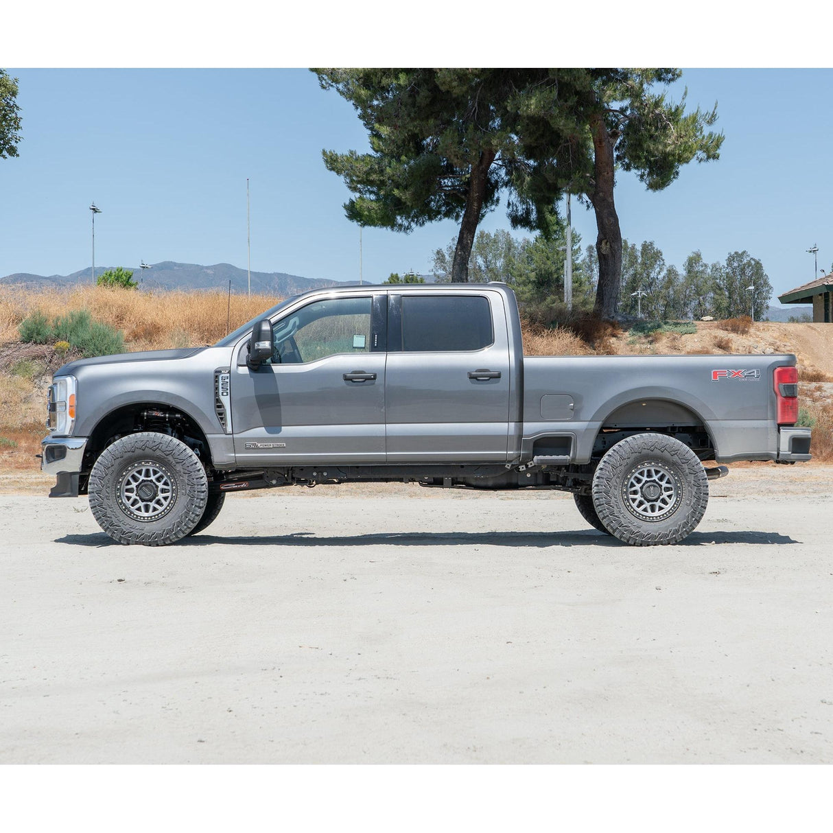 2023-2024 Powerstroke E-Venture 3.5" Lift Kit (CS-FLVL-EV25-23)
