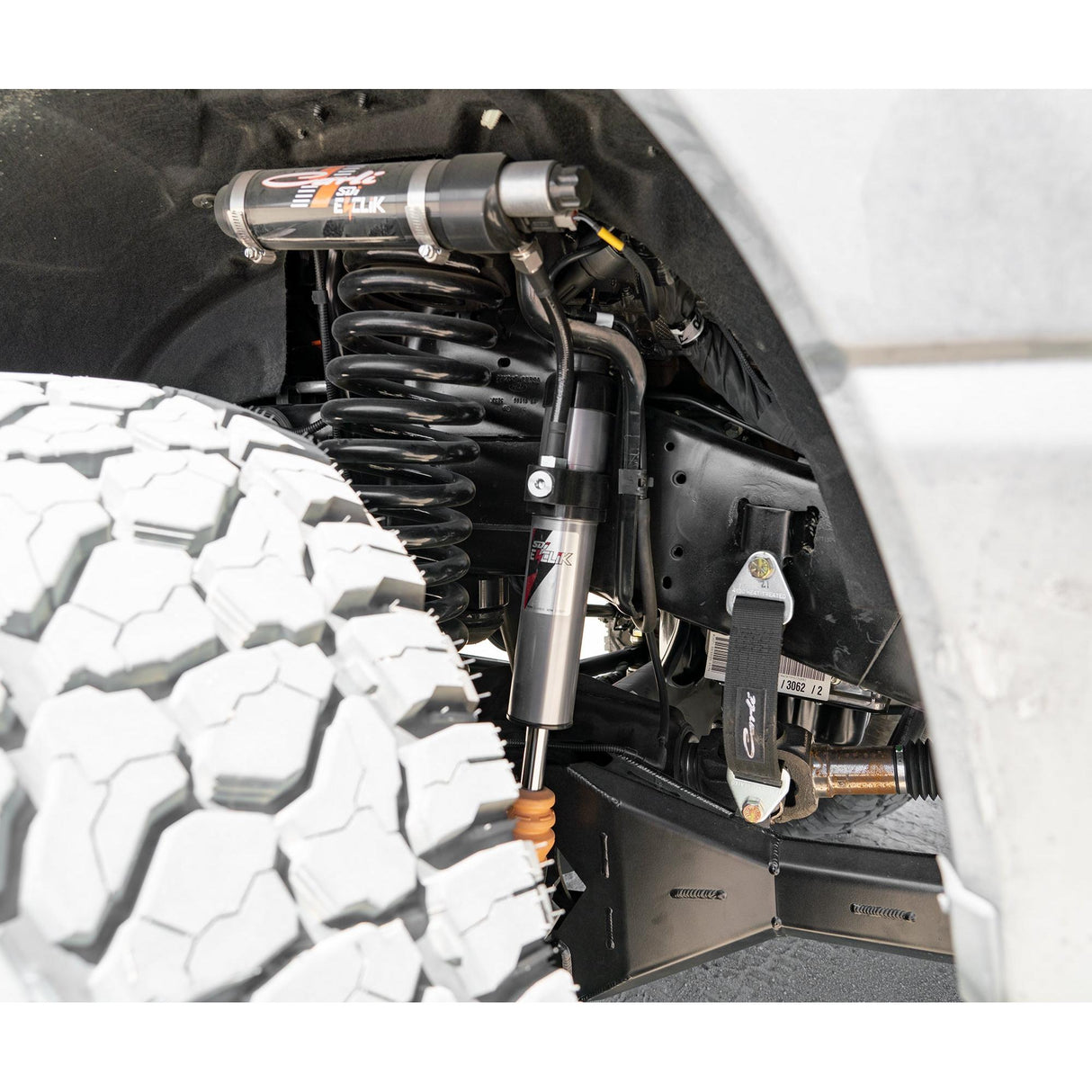 2023-2024 Powerstroke E-Venture 3.5" Lift Kit (CS-FLVL-EV25-23)