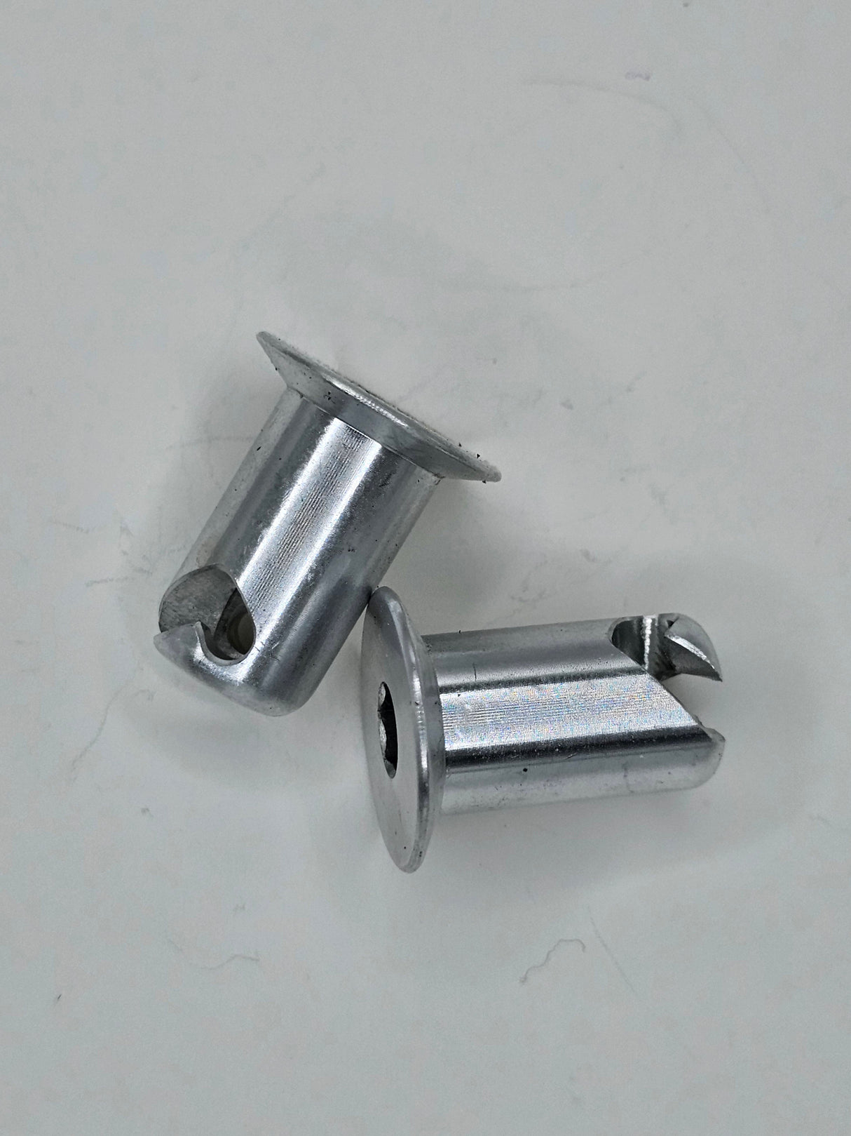 DZUS Pins 0.7" length 7/16" diameter 1/4 turn fastener Hex Head