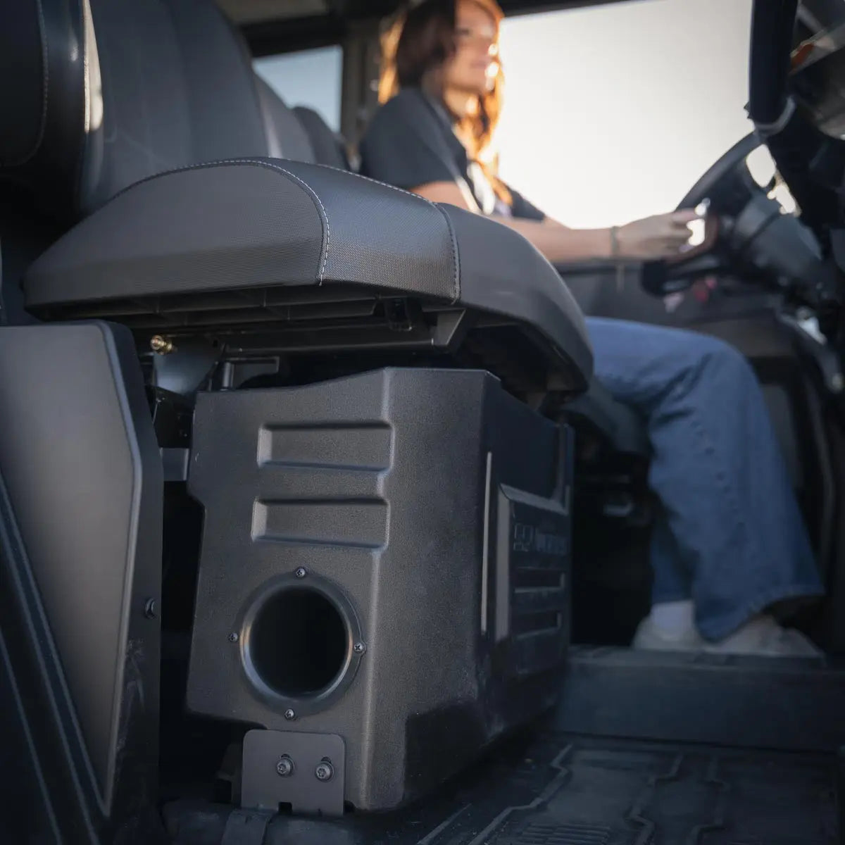 2026-Up CanAm Defender HD11 Phase-4 V-Spec 1,650watt 5-Speaker Audio Kit for BRP Touchscreen SSV Works
