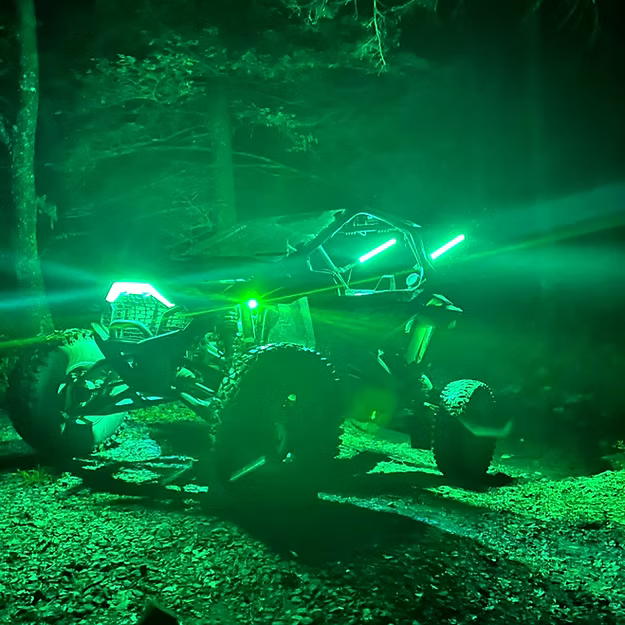 (UTV) Bundle: RGB+W Rock Light + Whip