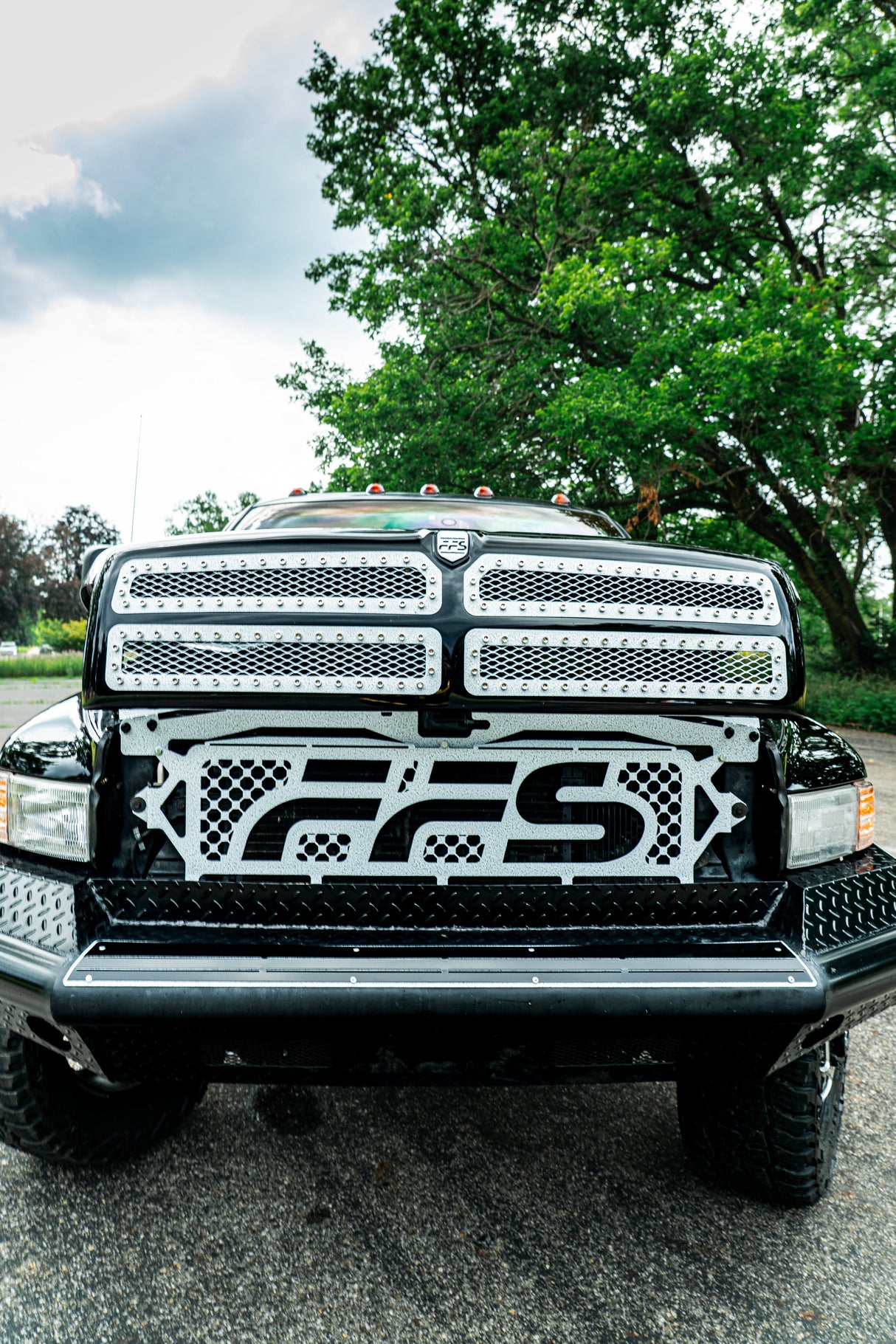 94-02 2nd Gen Ram Cummins Radiator Cover Far From Stock