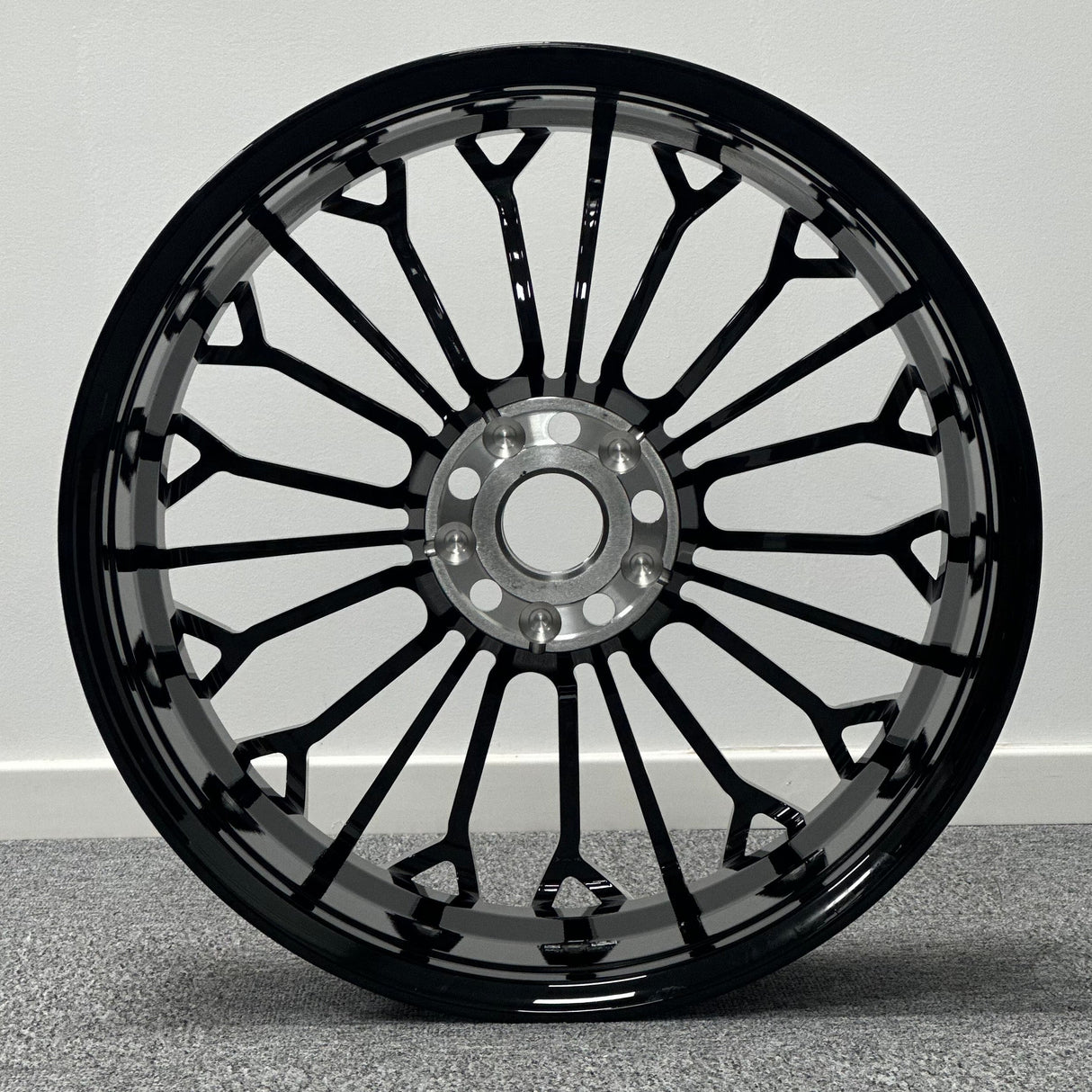 20 x 8.0 5x114.3 Black Machine Face 1 pc Lexus, Toyota Style Wheels