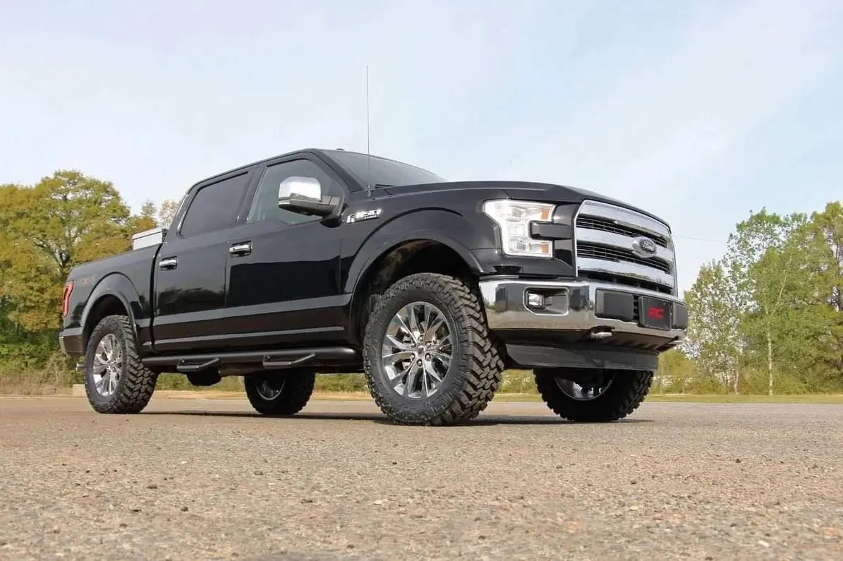 Rough Country 2 Inch Leveling Kit Ford F-150 4WD 2014-2026 & Raptor 2019-2020 569