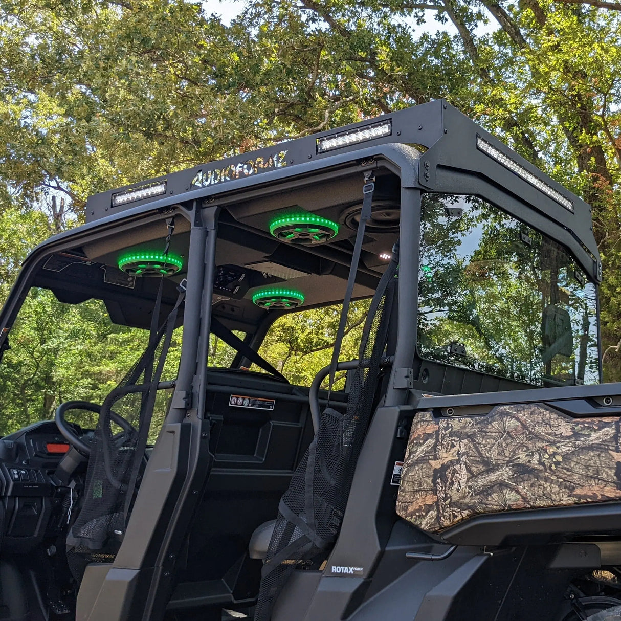 2016+ Can-Am Defender MAX HD7-HD10 Stereo Tops (4-Door) Can-Am