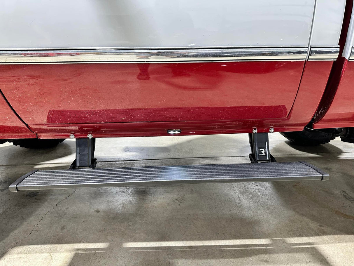 SquareBody Chevy 73-87 Amp Research Power Folding Step Kit Far From Stock