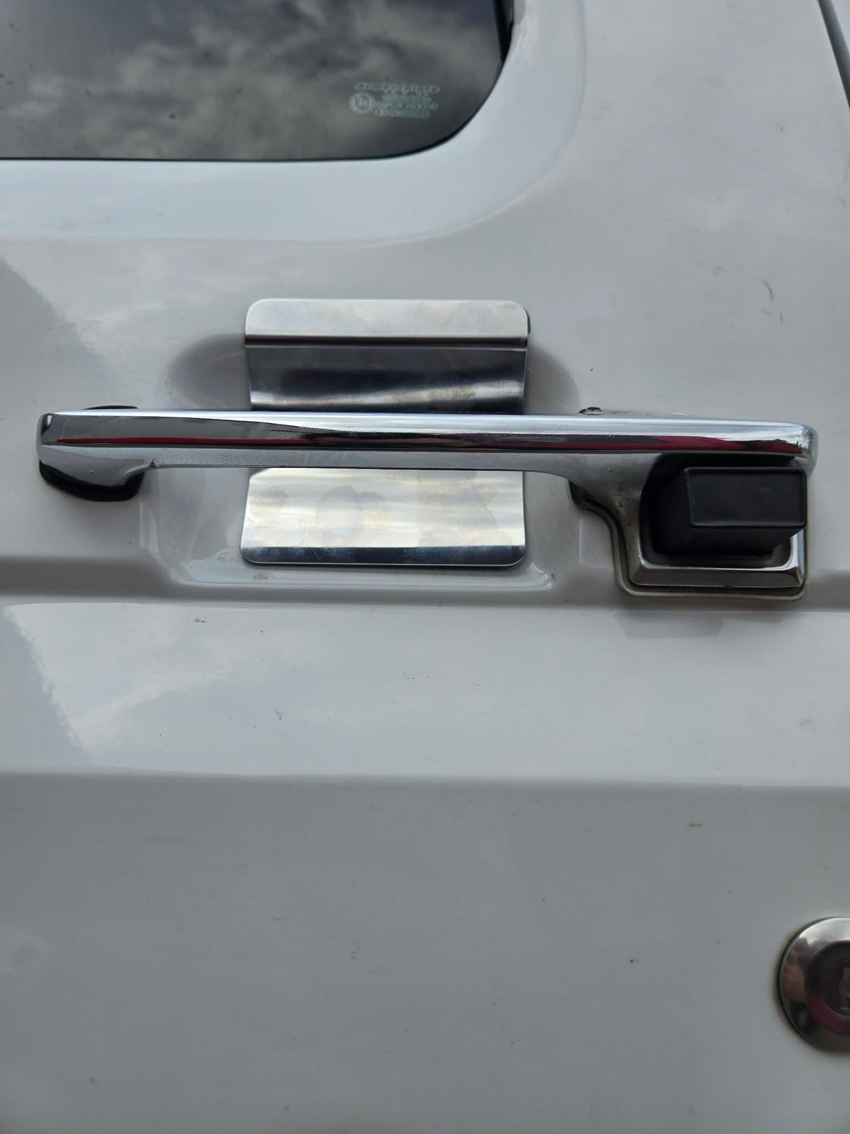 Polished Stainless Finger Guard - 1980-1997 F-Series & Bronco Complete Performance