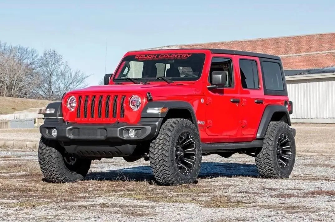 Rough Country 2.5 Inch Lift Kit Jeep Wrangler Unlimited JL 4WD 2018-2023 67731-config
