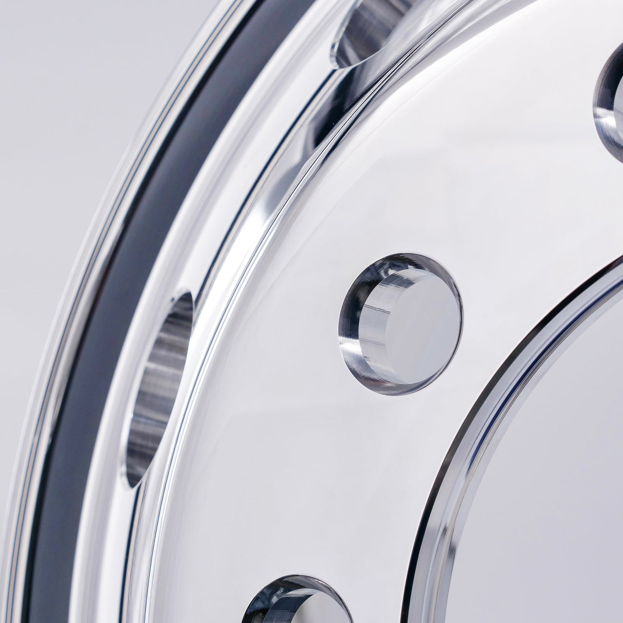22.5x8.25 Stud Pilot Truck Wheels 4pcs Forged Aluminum Rims $330 each Both-Side Mirror Polished