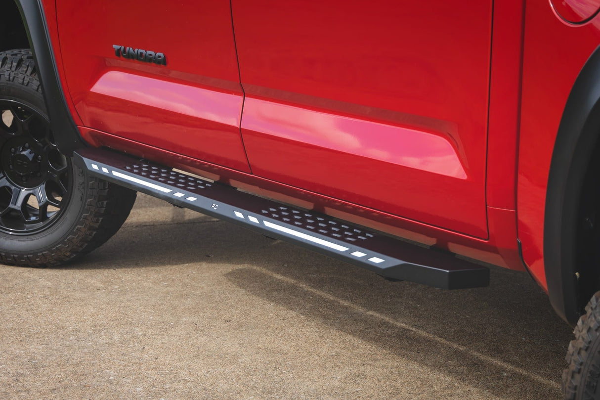 Rough Country AC2 Running Boards Amber/White for 2022-2026 Toyota Tundra CrewMax