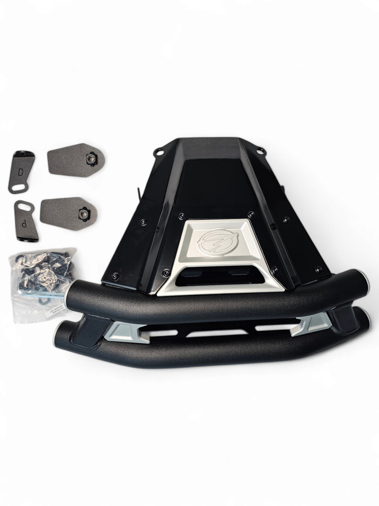 2024 + Can-Am Maverick R Amp front winch bumper www.elektricoffroad.com
