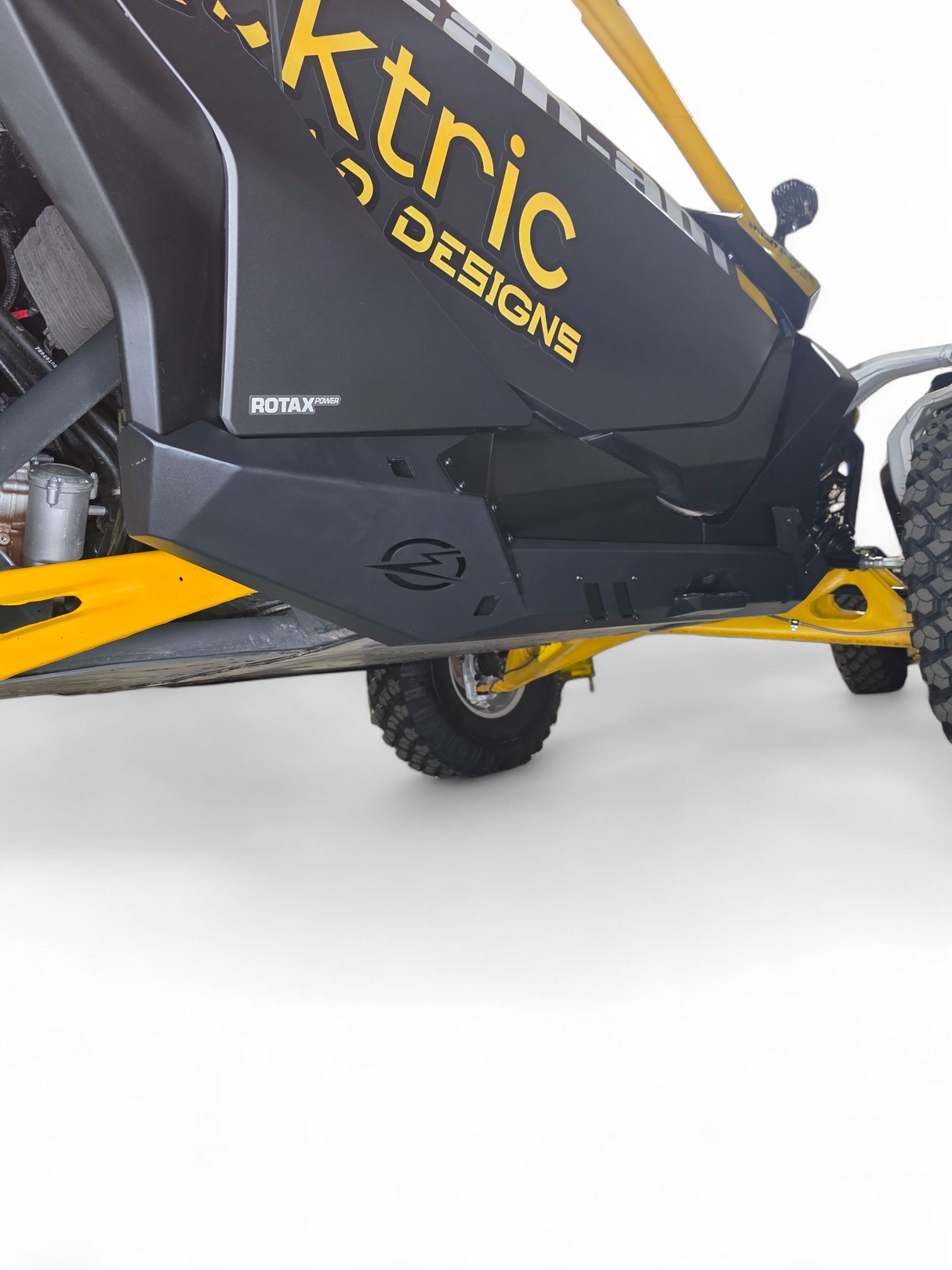 2024+ Can Am Maverick R Volt Rocker Steps (2 Seat) www.elektricoffroad.com