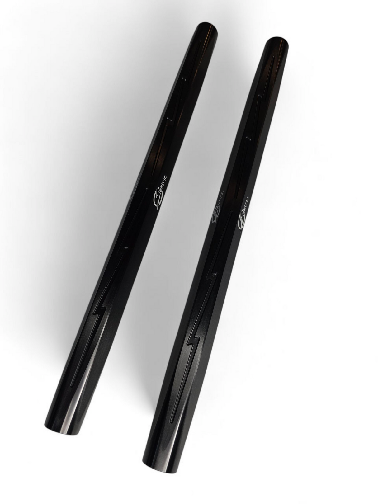 2017+ Can Am X3 Maverick Billet Tie Rods Anodized Black (RS 72" Model Only) www.elektricoffroad.com