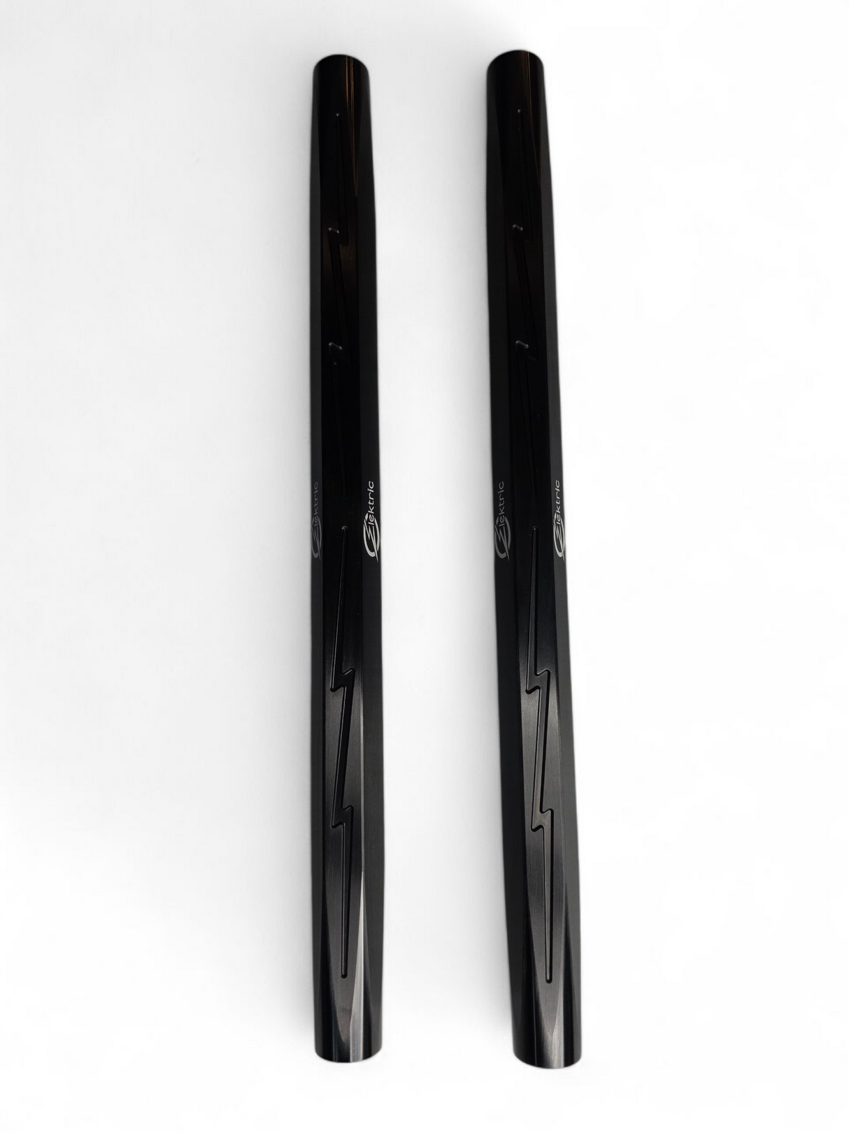 2017+ Can Am X3 Maverick Billet Tie Rods Anodized Black (RS 72" Model Only) www.elektricoffroad.com