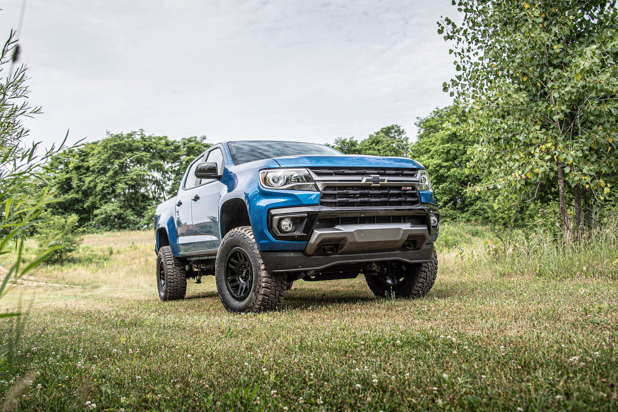 5.5 Inch Lift Kit | FOX 2.5 Coilover | Chevy Colorado or GMC Canyon (15-22) 4WD BDS Suspension