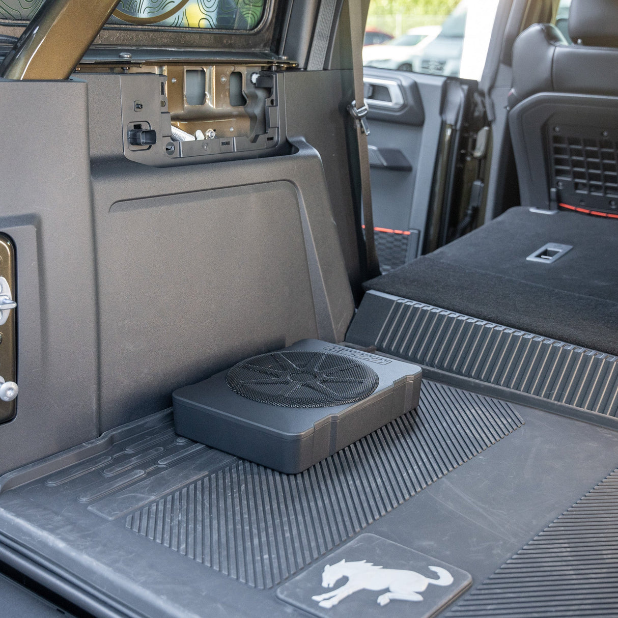Kicker Plug & Play Hideaway Powered 10" Subwoofer Bundle (NON B&O System) | '21- Current Ford Bronco