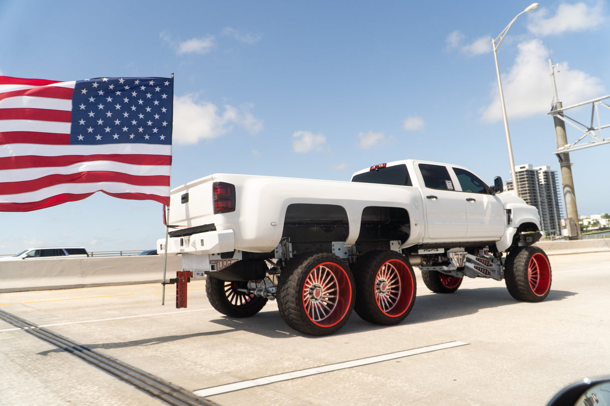 2020 Chevy 5500 6x6 Papis