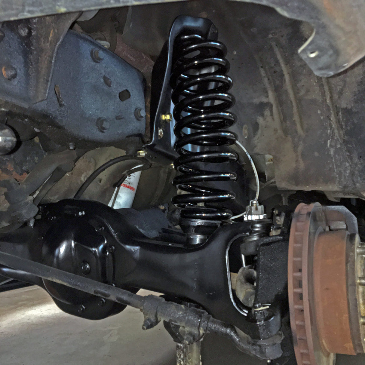 Dana 50 TTB Front Leaf Spring Delete Kit Solo Motorsports