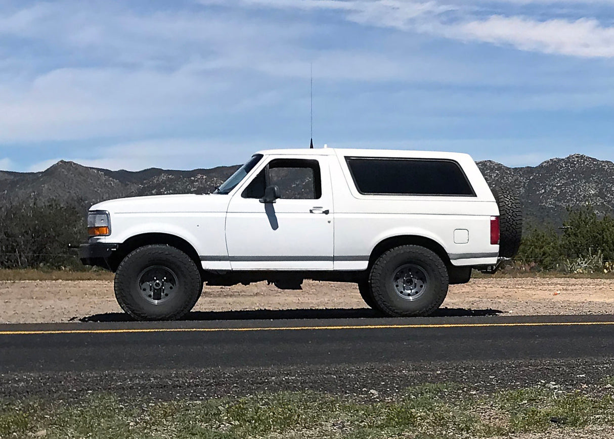 Ford Bronco Leveling Lift Kit, 1980-1996 Broncos and 4WD F-150s Solo Motorsports