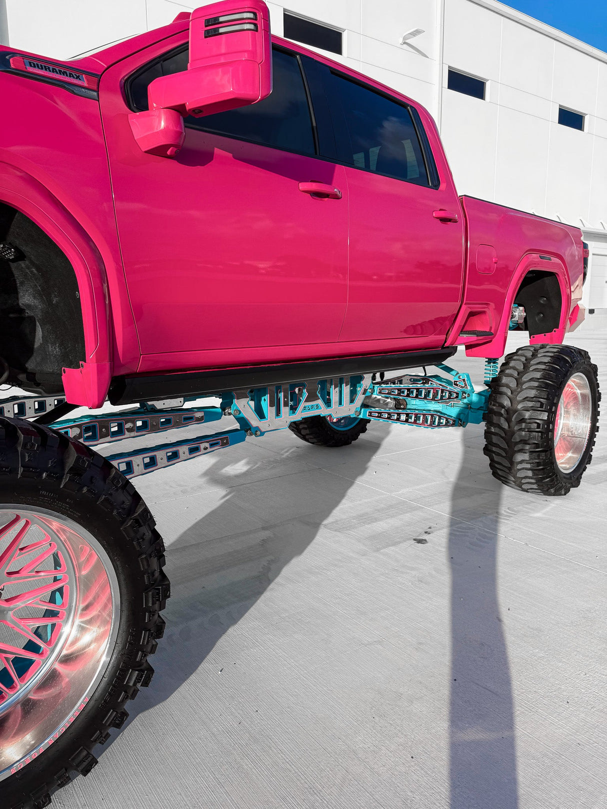 2025 GMC Denali 2500 22 Inch Lift Papis