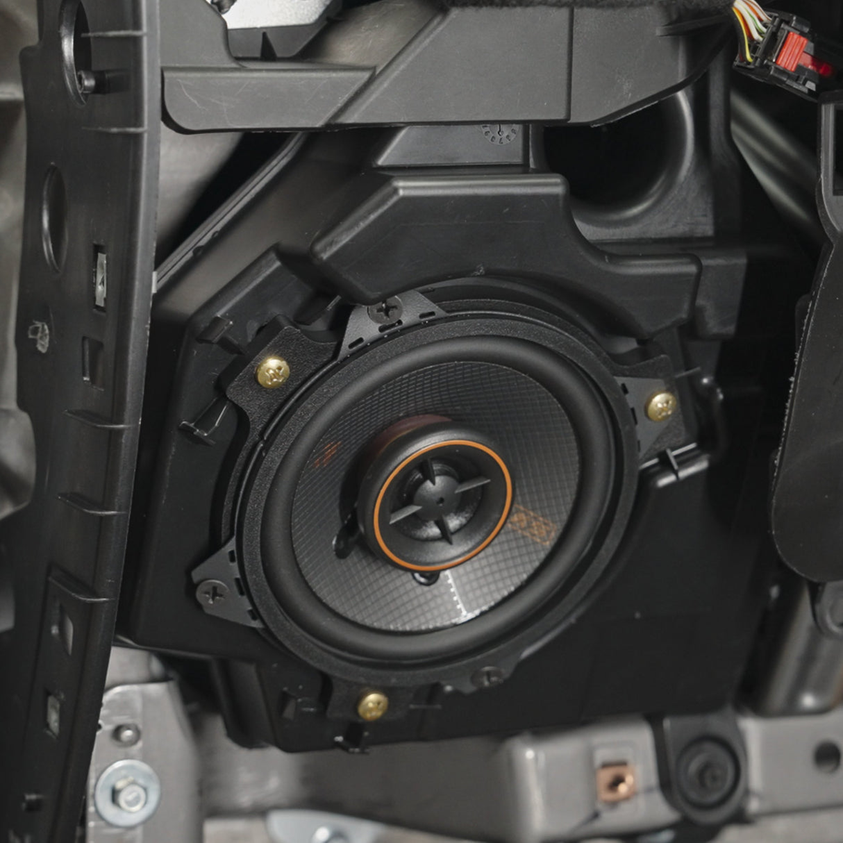Kicker KS Plug & Play Speaker Bundle Upgrade (Non-Factory Amplified) I '18-'23 JL/ '20-'23 JT