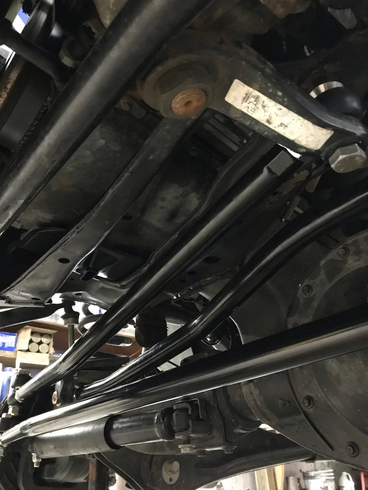 14 -18 Ram 2500/3500 4WD 4G Steering Kit Far From Stock