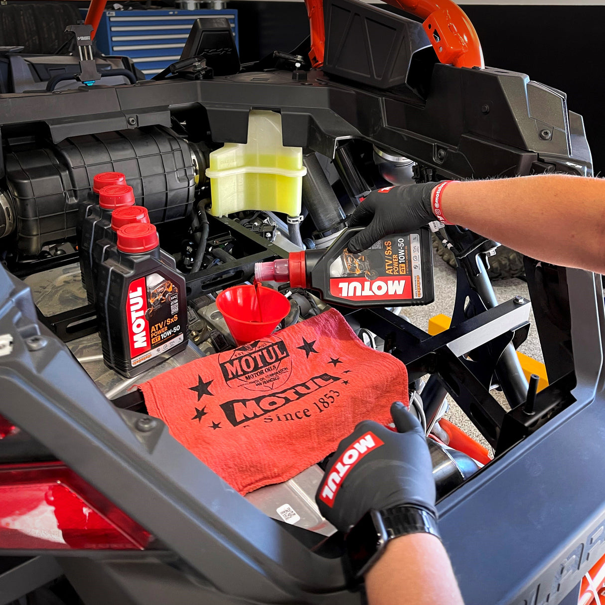 EVP Motul® Oil Change Kits, Polaris RZR Pro R