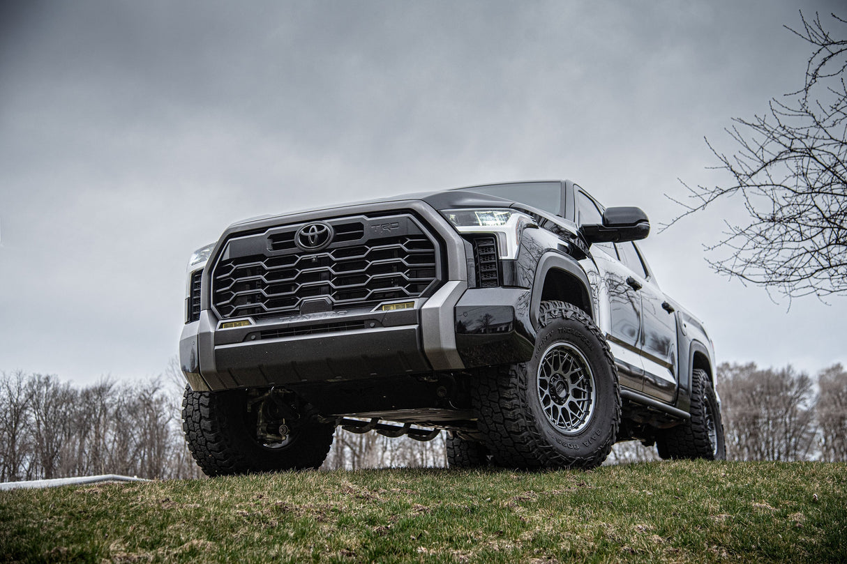 2.25 Inch Lift Kit | FOX 3.0 Internal Bypass Factory Race Series | Toyota Tundra (22-26) 4WD BDS Suspension