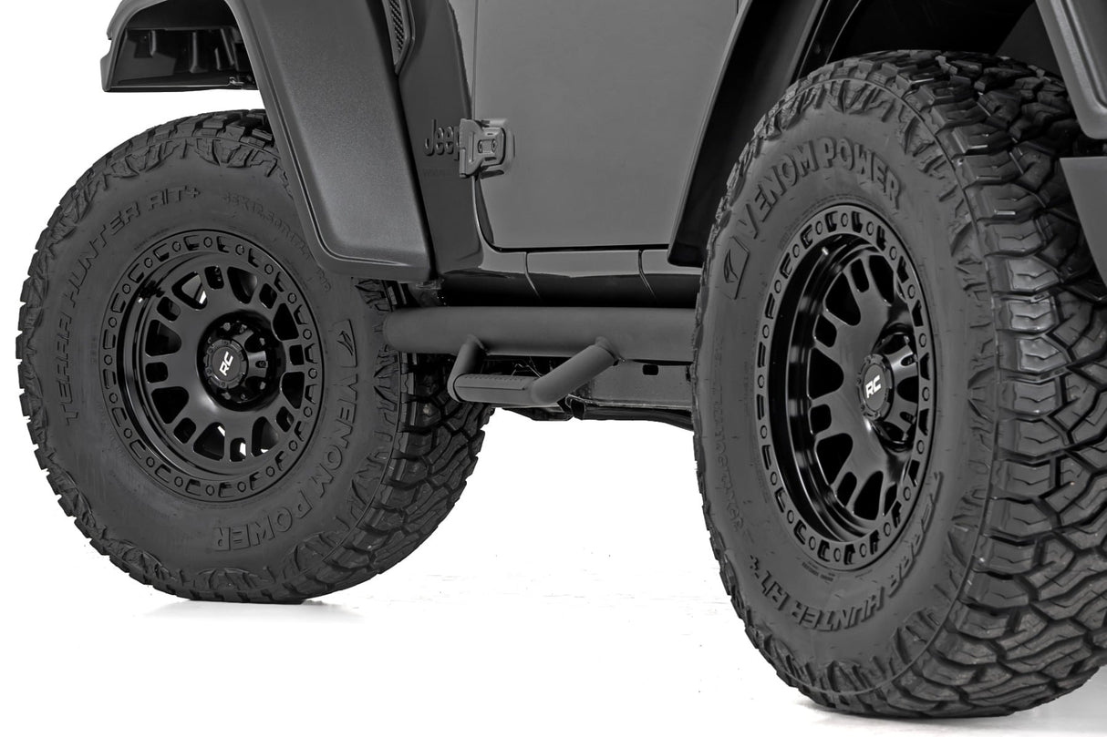 Rough Country 82 Series Wheel 17x9 5x5 Bolt Pattern