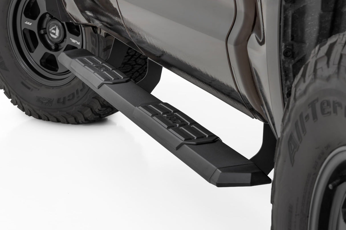 Rough Country TR2 Aluminum Running Boards for Toyota Tundra CrewMax