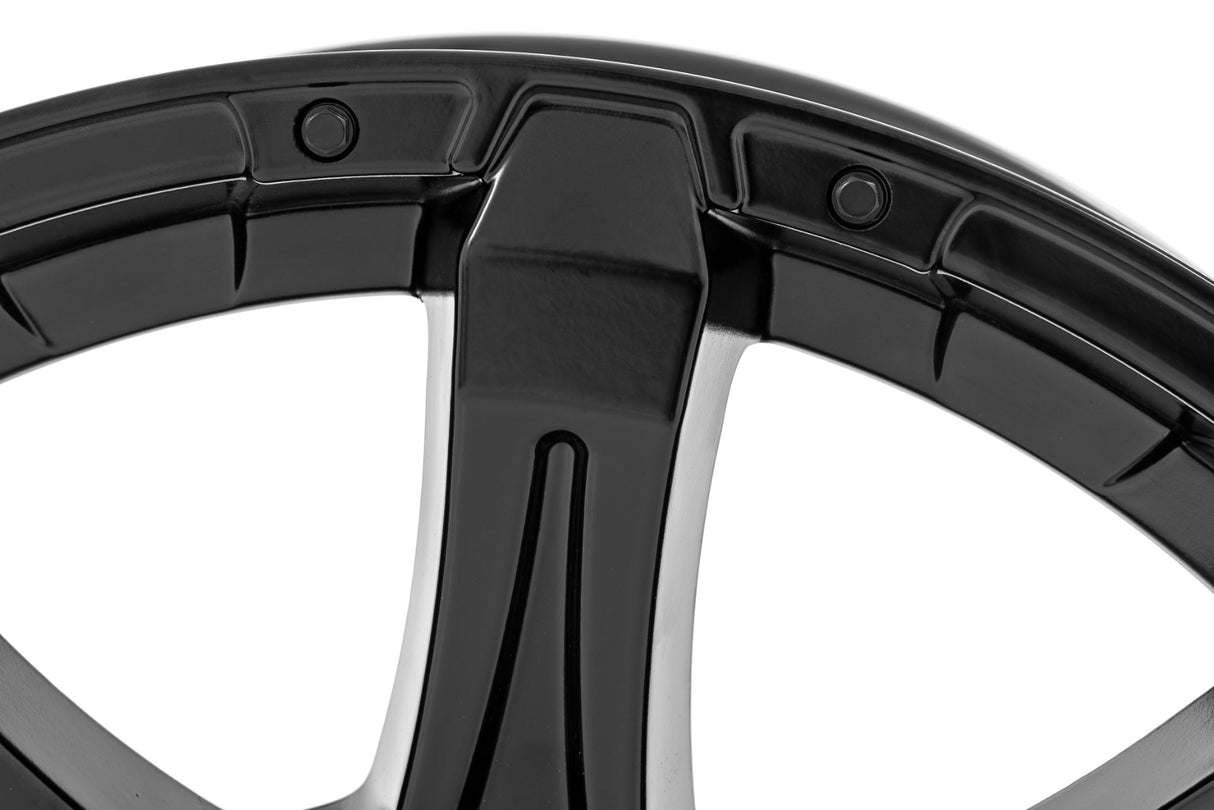 Rough Country 81 Series 20x9 Wheel 5x5.5 Bolt Pattern