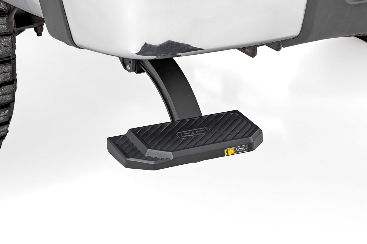 Rough Country Retractable Manual Bed Step Chevy/GMC 2500HD/3500HD 11-14