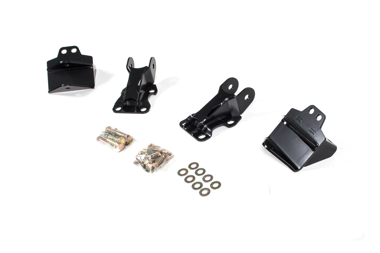 Recoil Traction Bar Mounting Kit | Chevy Silverado and GMC Sierra 1500 (88-06) BDS Suspension