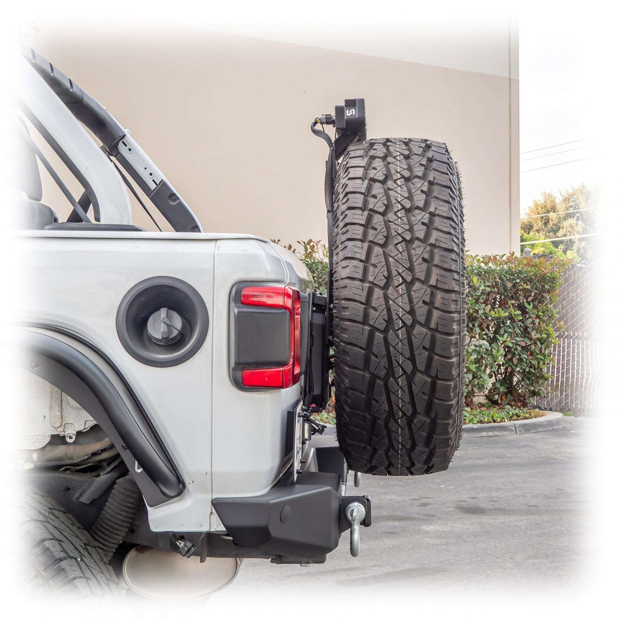 Chase Light | 3rd Brake Light | Jeep JL 2018-Present Turn Offroad
