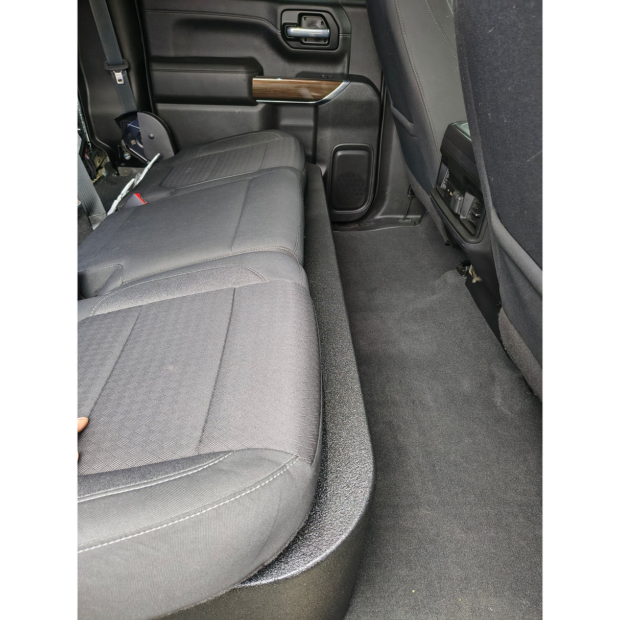 Dual 8" Chevy/GMC 19-26 Crew Cab Subwoofer Box (Fits Sundown X8 v4) With Rounded Corner Moon Car Stereo