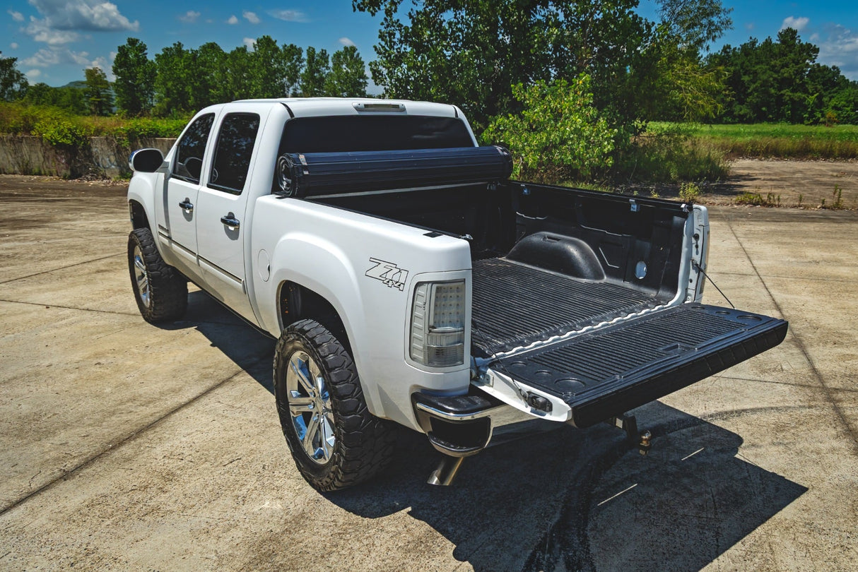 Rough Country Hard Roll Up Bed Cover Sierra/Silverado 1500 (07-13)