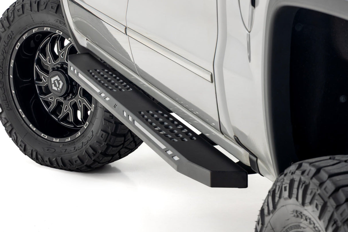Rough Country AC2 Running Boards for 07-18 Chevy/GMC 1500 Crew Cab