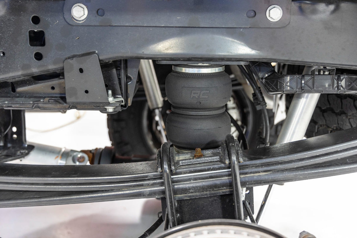 Rough Country Air Spring Kit for Ford F-250/F-350 Super Duty