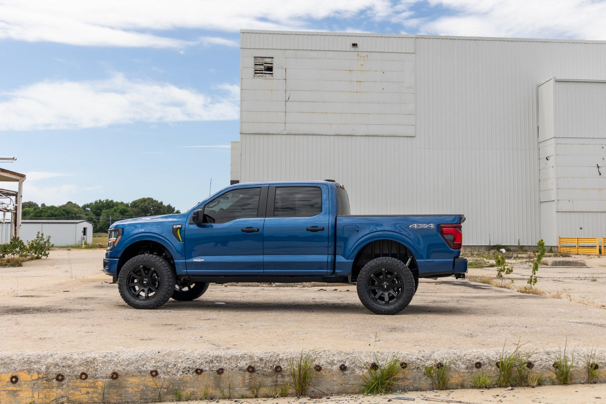 Rough Country 3 Inch Lift Kit Forged UCA Ford F-150 2WD