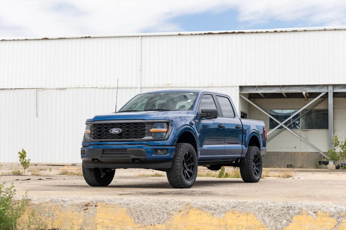 Rough Country 3 Inch Lift Kit Forged UCA Ford F-150 4WD 2021-2026 41430