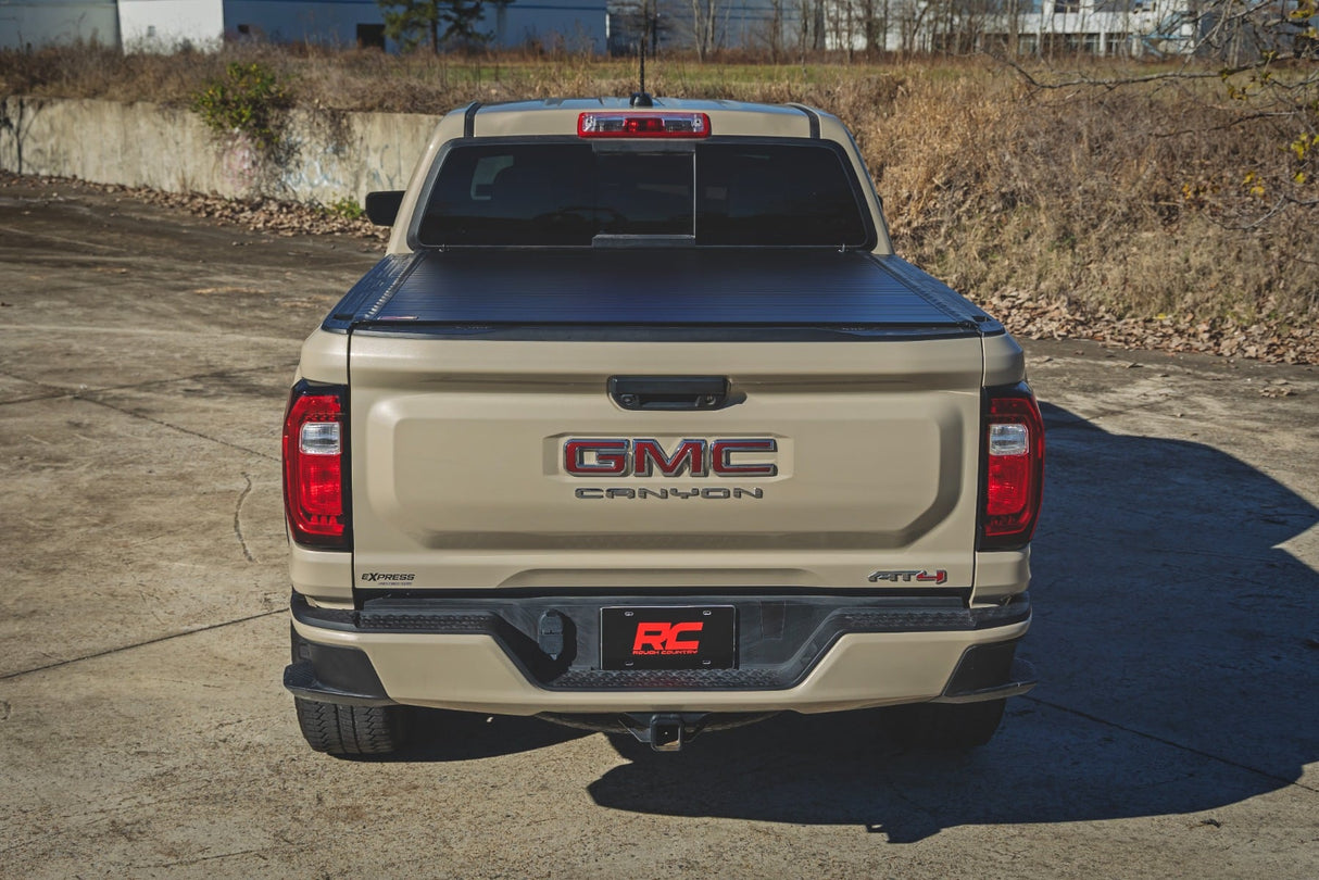 Rough Country Hard Roll Up Bed Cover 5ft Bed Chevy/GMC Canyon/Colorado (23-26)