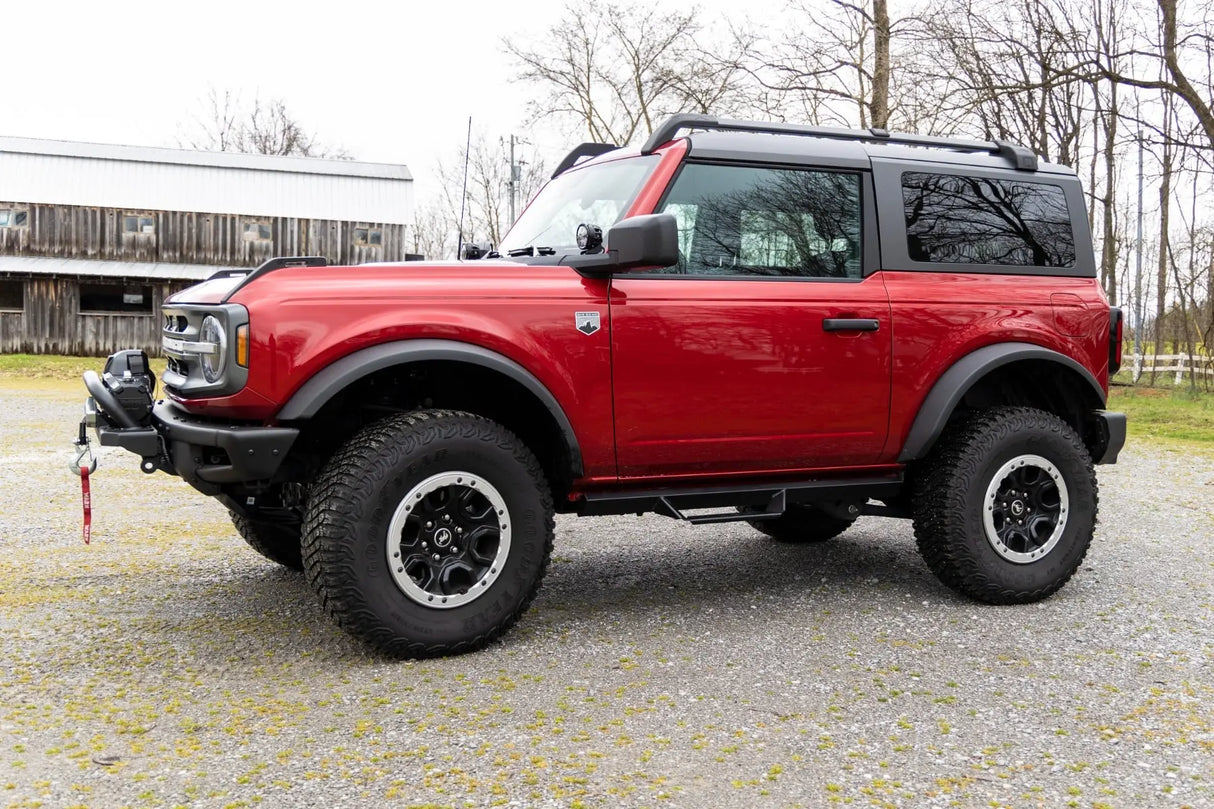 Rough Country 2.5 Inch Lift Kit Sasquatch Ford Bronco 4WD 2021-2026 51071