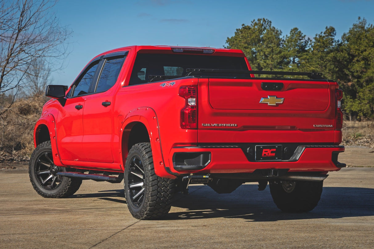 Rough Country TR2 Aluminum Running Boards for Chevy GMC Trucks