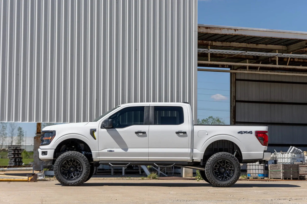 Rough Country 6 Inch Lift Kit Ford F-150 4WD 2021-2026 587-config