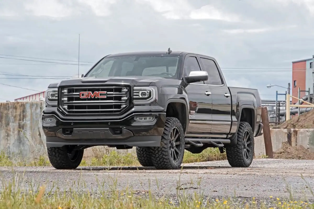 Rough Country 3.5 Inch Lift Kit Chevy/GMC 1500 4WD/AWD 2007-2016 19431A